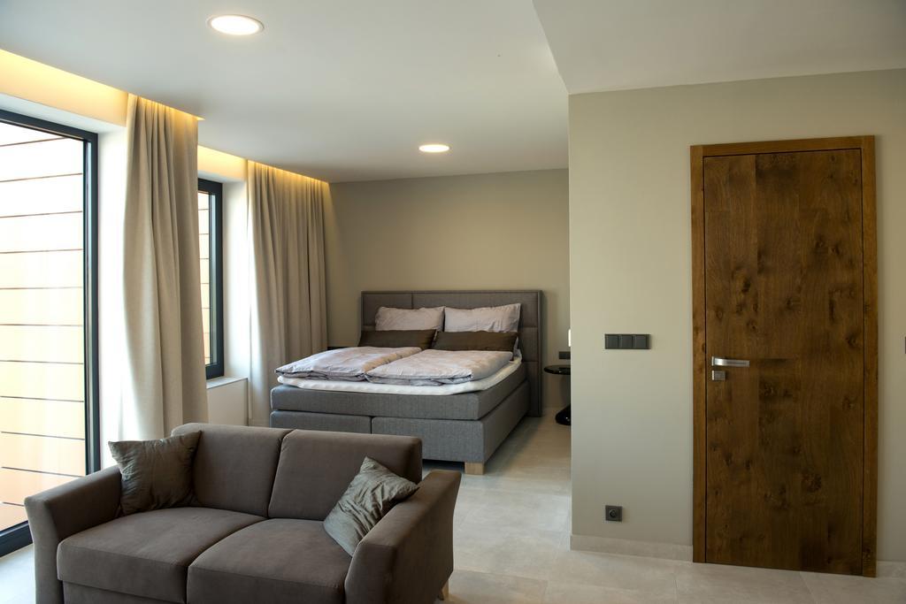 Mg Restaurace/luxury Apartment Mlada Boleslav